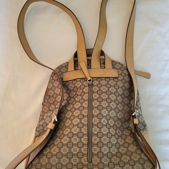 Nine West Camel Tan Small Mini Backpack Bag Pockets Clean No Wear Cloth - Picture 2 of 12